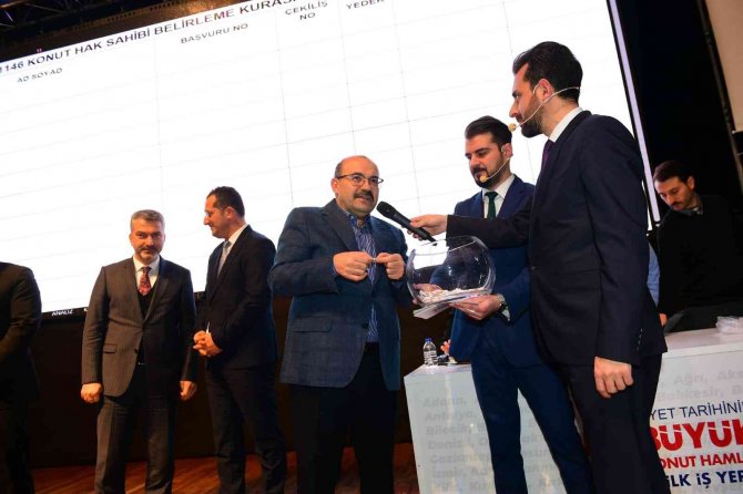 2 Bin 550 Konut İçin 51 Bin 528 Kişi Başvurdu
