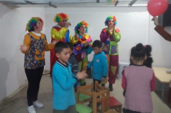 Dpü Tavşanlı Myo İle Gürağaç Köyü İ̇lköğretim Okulu Arasında Sosyal Sorumluluk Projesi Gerçekleştirildi