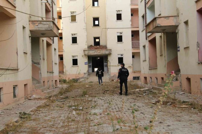 Uşak’ta Aranan 45 Şüpheli Tutuklandı