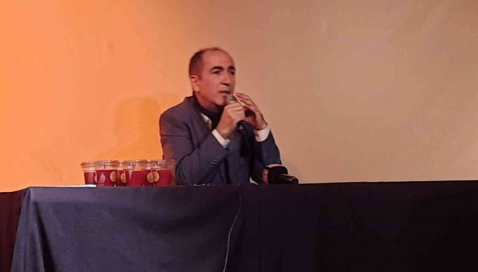 Van’da “Bir Şehir Beş Şair” Dinletisi Büyük Beğeni Topladı