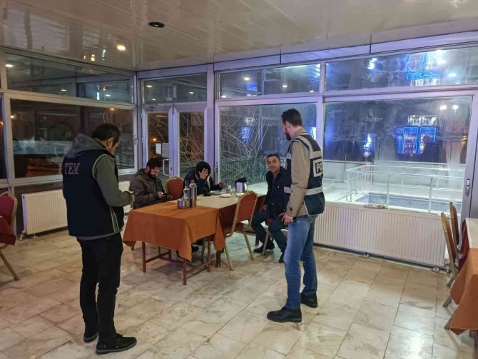 Dinar’da Polisten ‘Huzur Ve Güven Uygulaması’