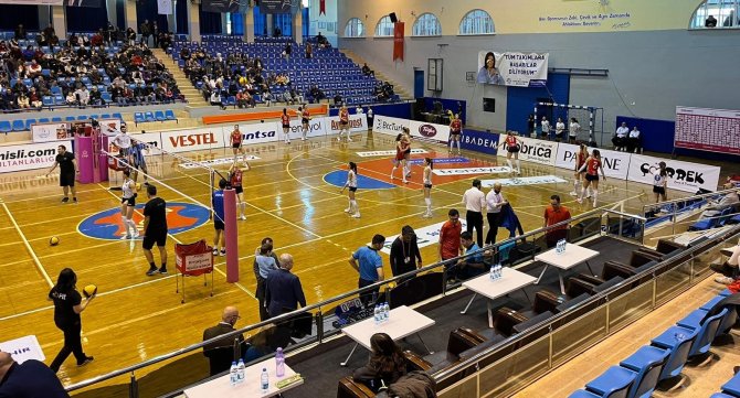 Aydın’ın Sultanları Evinde Ptt’yi Rahat Geçti: 3-1