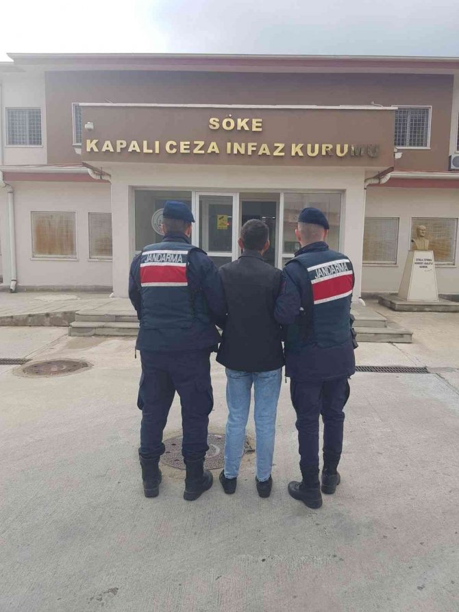 Aranan Şahıslar Jandarmadan Kaçamadı: 3 Yakalama