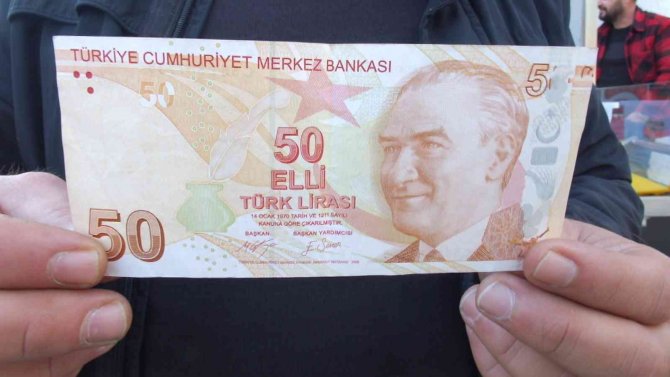 Hatalı Basım Parayı Koleksiyonculara Satmak İstiyor