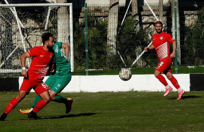 Çeşme Belediyespor, Ligin İlk Devresini 5-1 Galibiyetle Kapattı