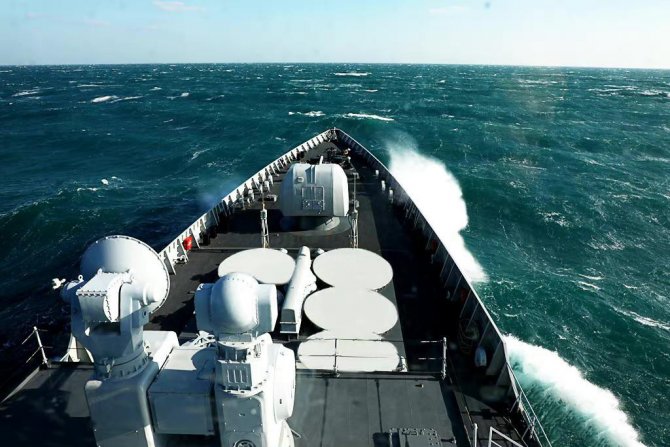 Çin, Tayvan Çevresinde Tatbikat Başlattı