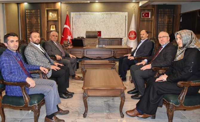 Genel Müdür Bilgin, Ertuğrul Gazi Türbesi’ni Ziyaret Etti