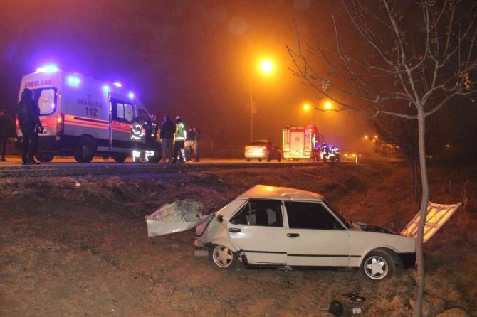 Karaman’da Yoğun Sis Kazaya Neden Oldu: 1 Ölü, 2 Yaralı