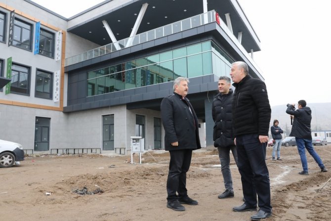 Başkan Palancıoğlu: "Şükrü Baktır İ̇mam Hatip Fen Lisesi Çok Yakışacak"