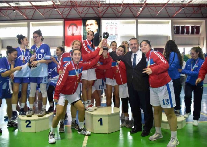 Mskü Üni̇li̇g Basketbol Müsabakalarına Ev Sahipliği Yaptı