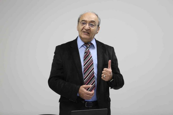 Prof. Dr. Hasan Vural Yeni Nesil Kooperatifçiliği Anlattı