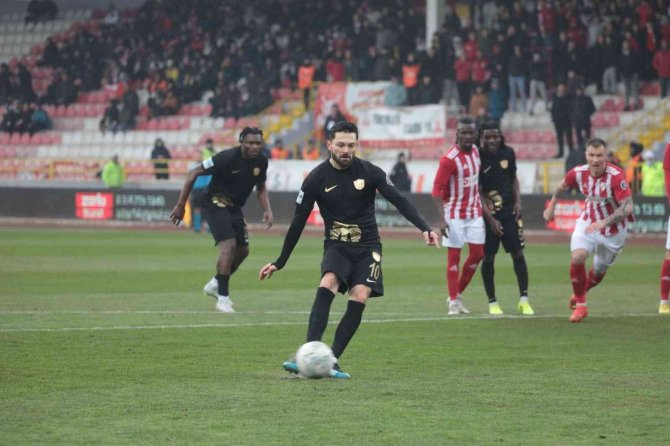 Spor Toto 1. Lig: Boluspor: 3 - Erzurumspor Fk: 1