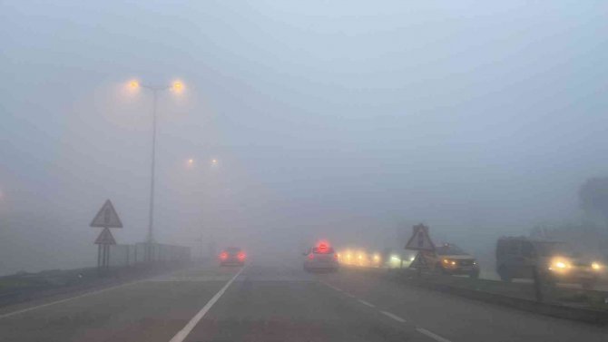 Bandırma’da Sis Etkili Oldu