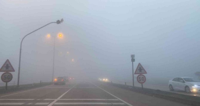 Bandırma’da Sis Etkili Oldu