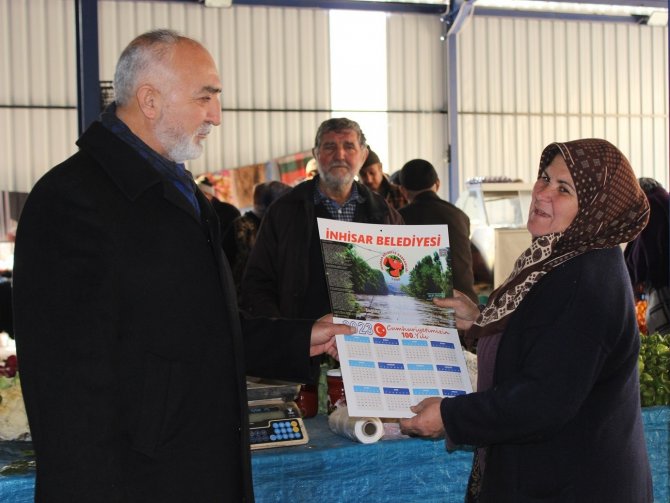Başkan Kepez’den Esnafa Yeni Yıl Takvimi Hediyesi