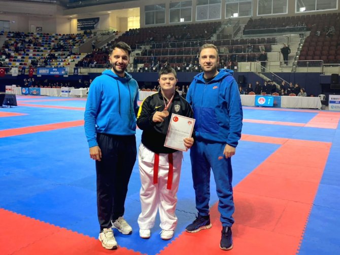Bolu’nun İlk Para-karate Sporcusu Bronz Madalya Kazandı