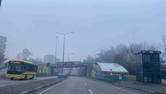 Bursa’da Sis Etkili Oldu