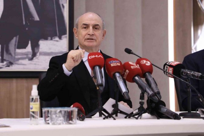 Büyükçekmece’de Sosyal Donatı Alanı Yapılması Planlanan Arazilerin, Konut Alanı Olarak Satışa Çıkarılmasına Başkan Akgün’den Tepki Geldi