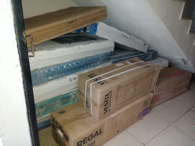 Beyaz Eşya Deposundan Hırsızlık Kamerada
