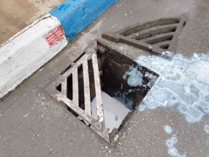 Bakanlıktan Kiraz Deresi’nde Kirliliğe Neden Olan Firmaya Ceza