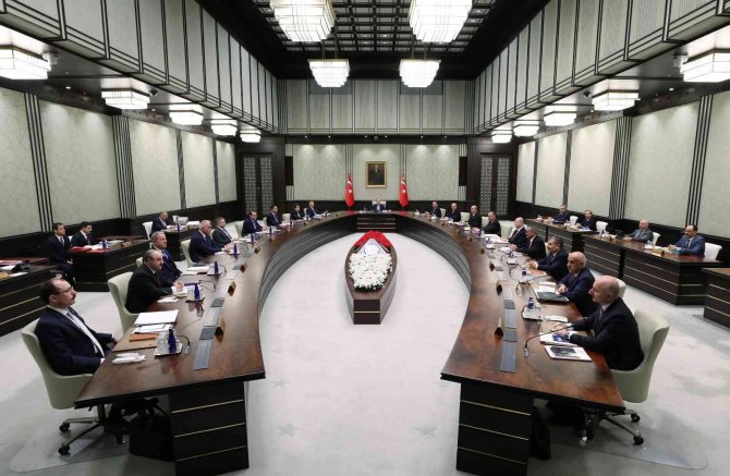 Cumhurbaşkanlığı Kabinesi, Cumhurbaşkanı Recep Tayyip Erdoğan Başkanlığında Beştepe’de Toplandı.