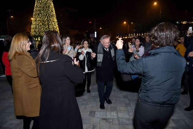 Seyhan’da Yeni Yıl Kutlamaları Erken Başladı