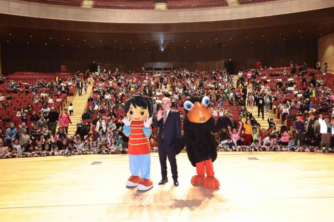 Denizlili Minikler Ege İle Gaga’nın Maceralarına Ortak Oldu