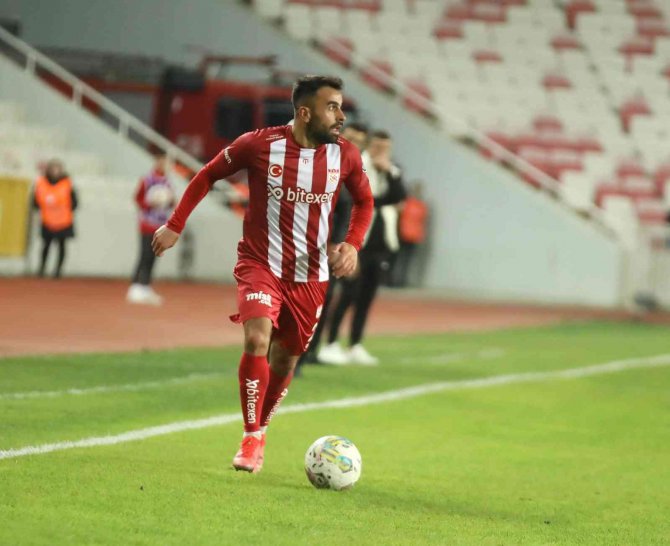 Sivasspor’da Galatasaray Maçı Öncesi Sakatlık Şoku!