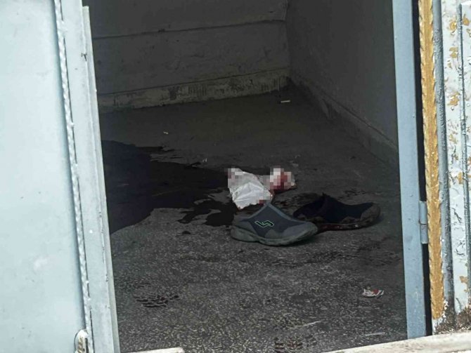Çayevinde Çıkan Bıçaklı Kavgada Bir Kişi Ağır Yaralandı