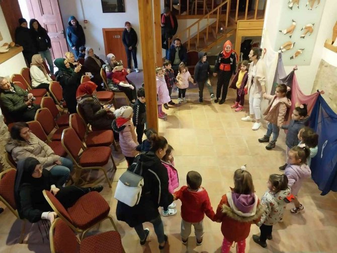Çocuklar Da Eğlendi, Veliler De