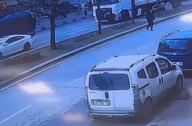 Sancaktepe’de Feci Kaza: Yaşlı Kadın Tırın Altında Kalarak Hayatını Kaybetti