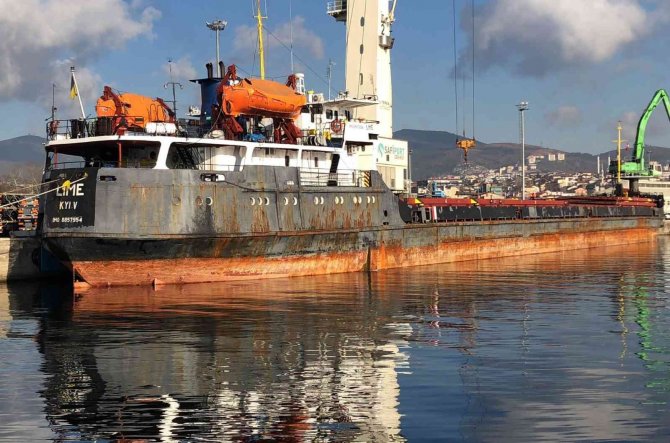 Denizi Kirleten Gemiye 3 Buçuk Milyonluk Ceza