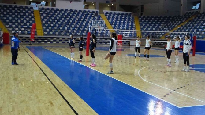 Malatya’nın Sultanları Gözünü 1. Lig’e Dikti