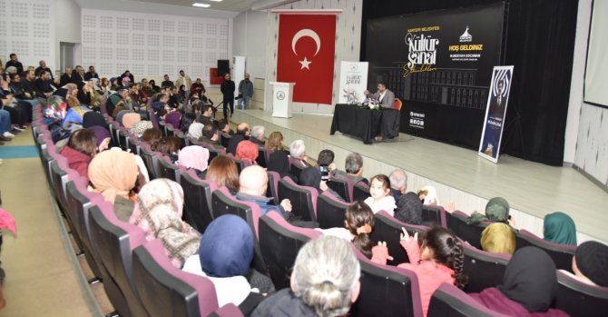 Kartepeliler Mevlana’yı Fatih Çıtlak’tan Dinledi