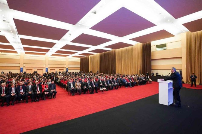 Bakan Özer: "8 Bin 300 Patent, Faydalı Model, Marka Ve Tasarımın Tescilini Aldık"