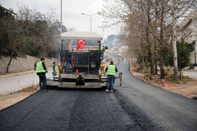 Kavaklıdere’de Birinci Kat Sıcak Asfalt Tamamlandı