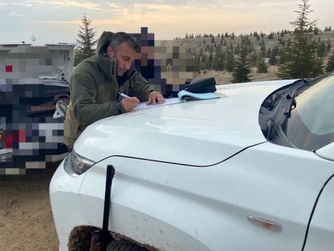 Kaçak Avcılara Suçüstü