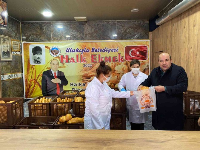 Ulukışla İlçesinde Ekmek Fırını Açıldı