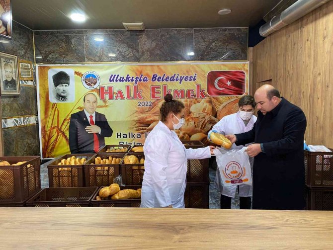 Ulukışla İlçesinde Ekmek Fırını Açıldı