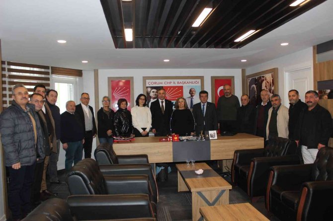 Chp İ̇l Başkanı Tahtasız Görevinden İstifa Etti