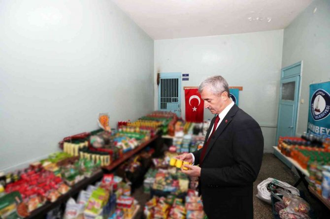 Şahinbey’de Tarihi Geçmiş 3 Bin 574 Ürün Ele Geçirildi