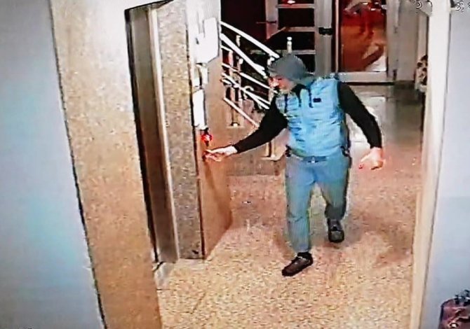 8 Katlı Apartı Ateşe Verip Çıkıp Odasına Uyudu