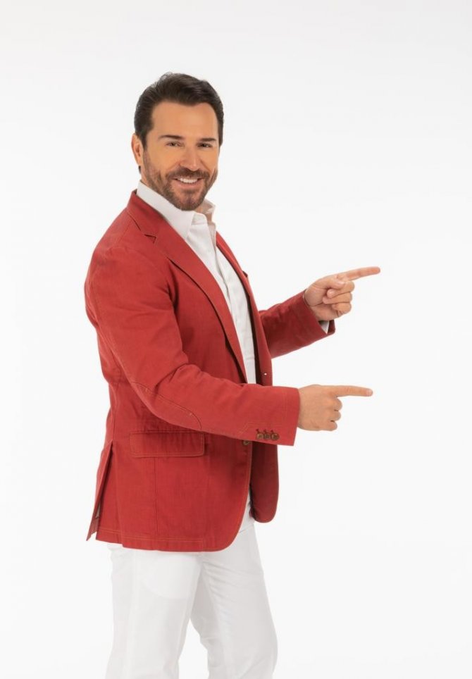 Cumhuriyetin 100. Yıl Ödülleri Sahiplerini Bulacak