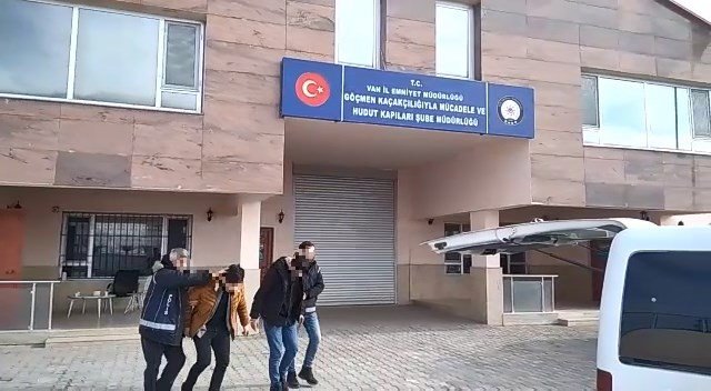 Van’da 3 Organizatör Tutuklandı