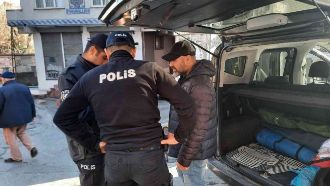 Yeni Yıla Sayılı Günler Kala İ̇stanbul’da Helikopter Destekli ‘Yeditepe Huzur Uygulaması’