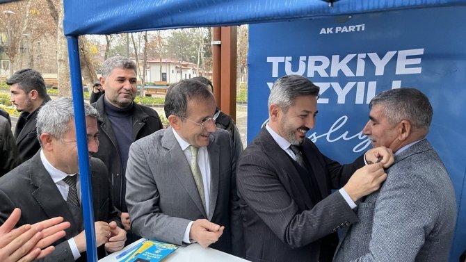 Ak Parti ‘Türkiye Yüzyılı’ Standı Açtı