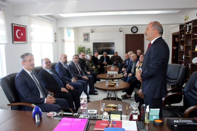 Ak Parti İ̇l Başkanı Çopuroğlu İ̇lçeleri Ziyaret Etti