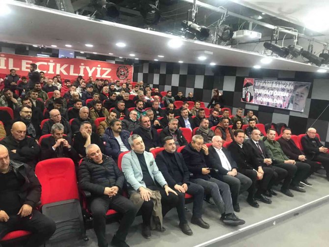 Bilecikspor Kongresinde Gergin Anlar