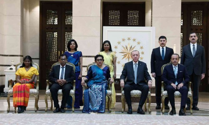 Cumhurbaşkanı Erdoğan, Sri Lanka Büyükelçisi Saranya Hasanthi Urugodawatte Dissanayake’yi Kabul Etti