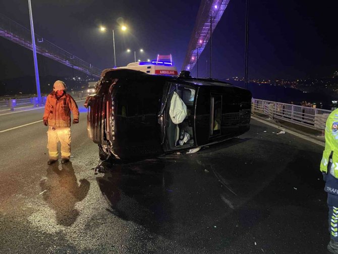 Fsm Köprüsü’nde Zincirleme Kaza: 3 Yaralı